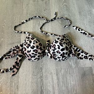 Leopard bikini top